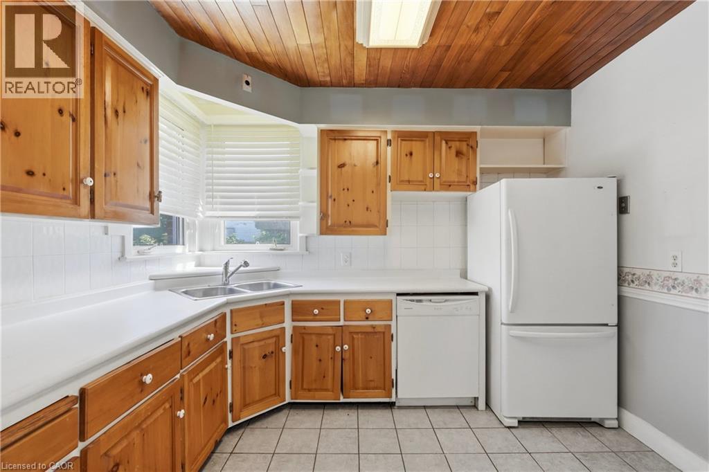 231 Auburn Avenue, Hamilton, ON