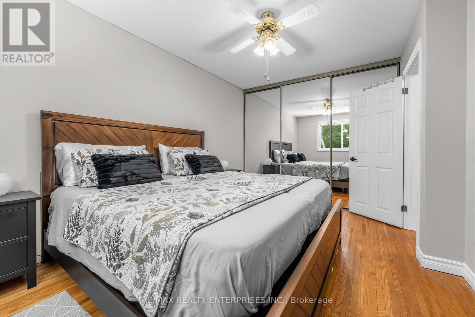 1535 Thetford Court, Mississauga, ON