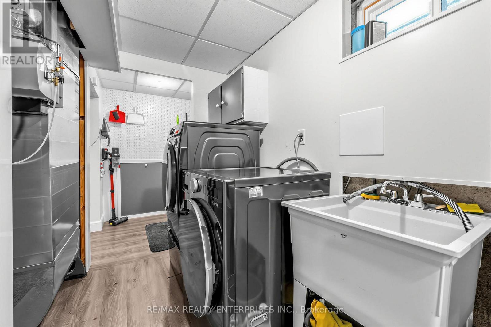 1535 Thetford Court, Mississauga, ON