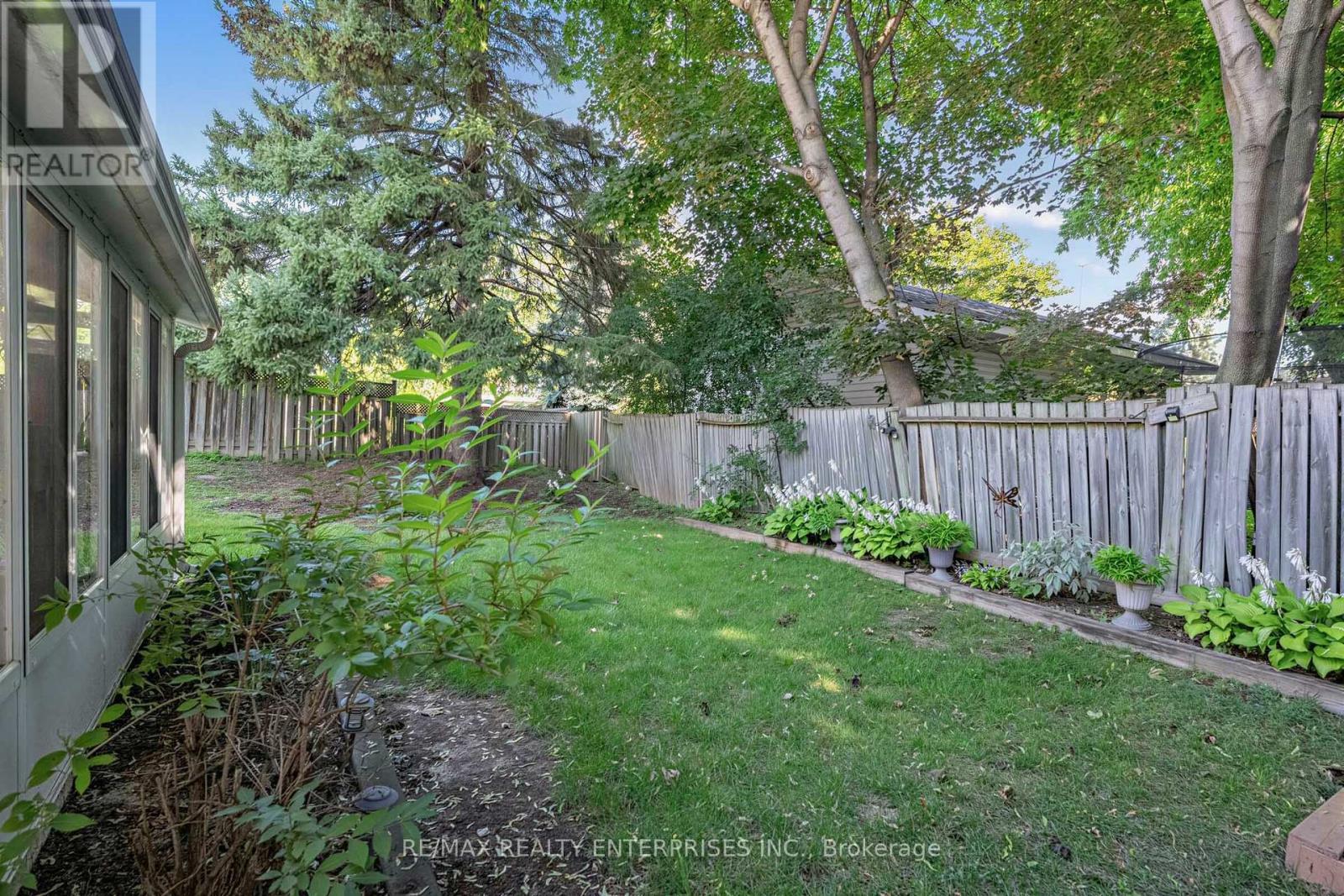 1535 Thetford Court, Mississauga, ON