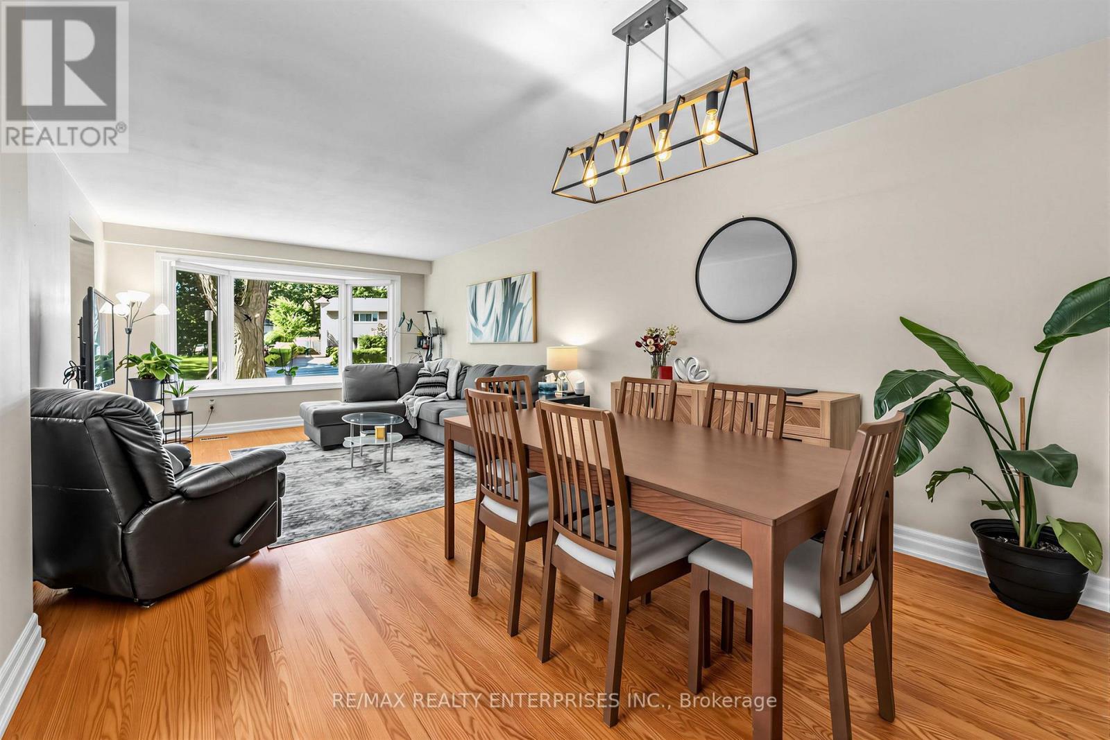1535 Thetford Court, Mississauga, ON