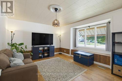 3 PARKSIDE DRIVE  St. Thomas, ON N5R 3T8