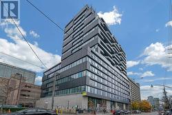 1111 - 195 MCCAUL STREET Toronto, ON M5T 1W6