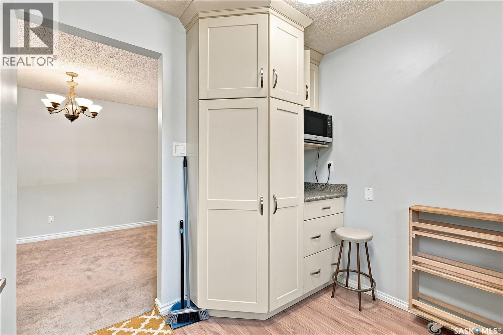 1921 Mckercher Drive, Saskatoon, SK