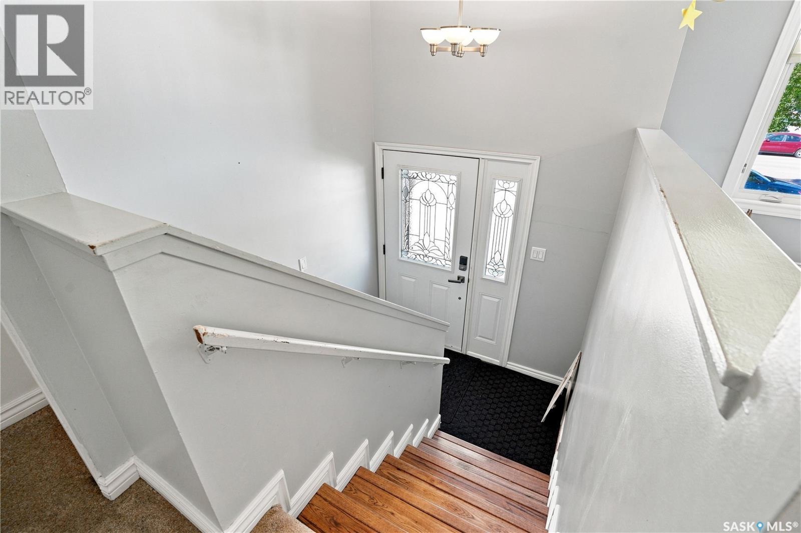 1921 Mckercher Drive, Saskatoon, SK