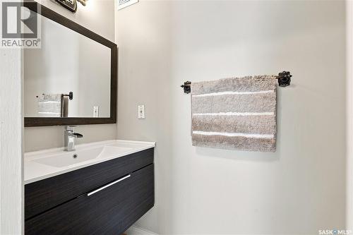 1921 Mckercher Drive, Saskatoon, SK 