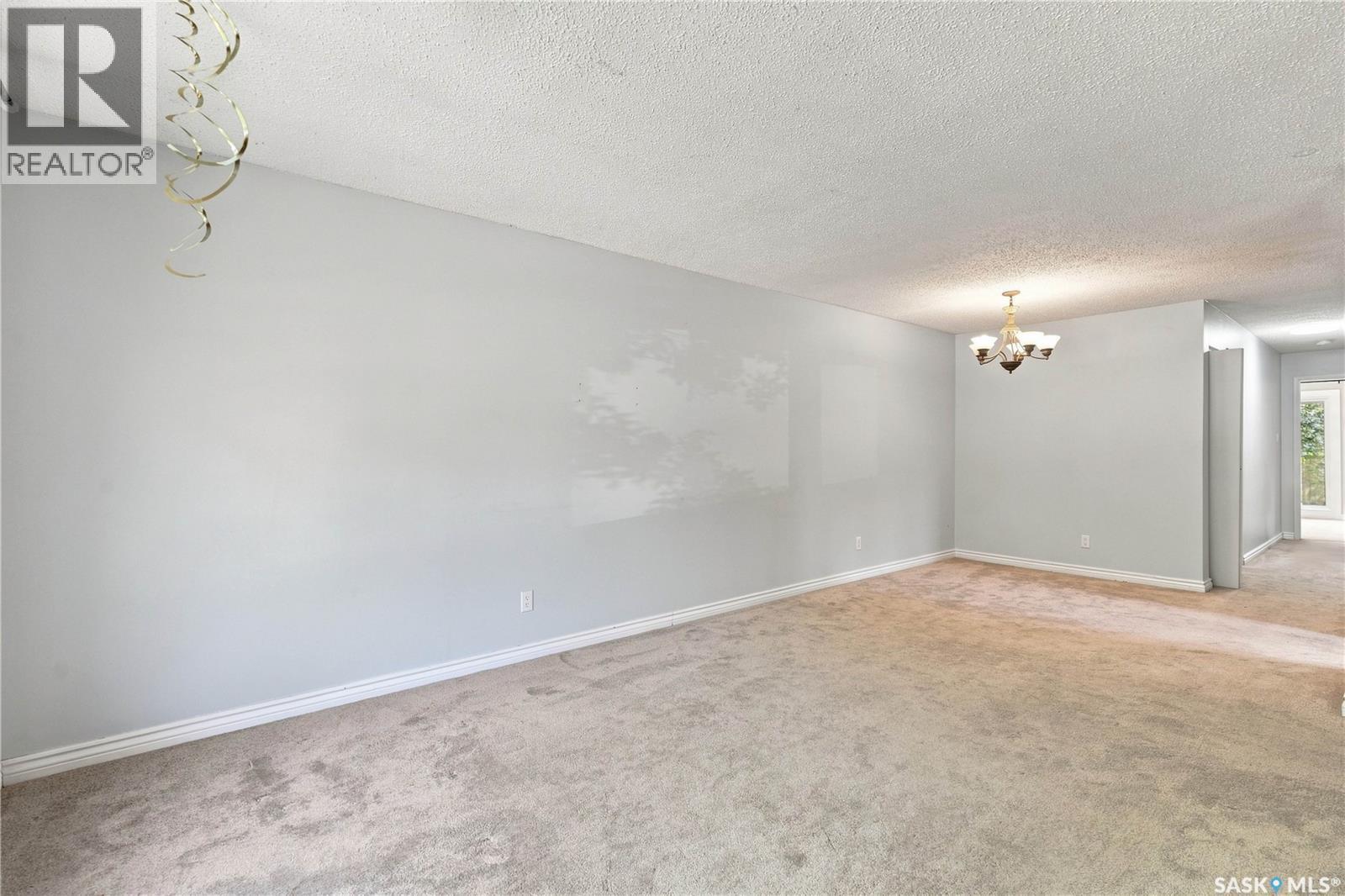 1921 Mckercher Drive, Saskatoon, SK