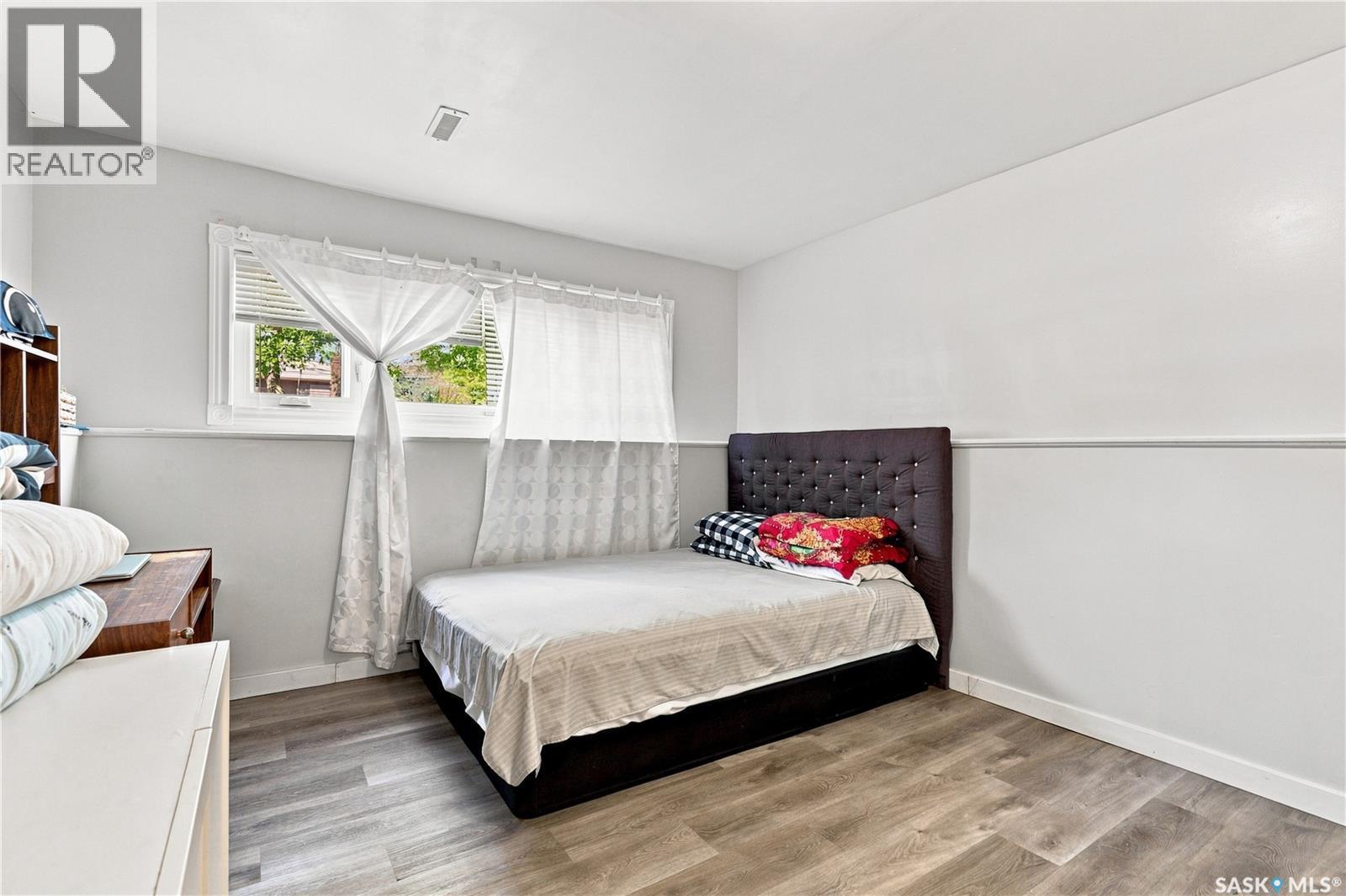 1921 Mckercher Drive, Saskatoon, SK