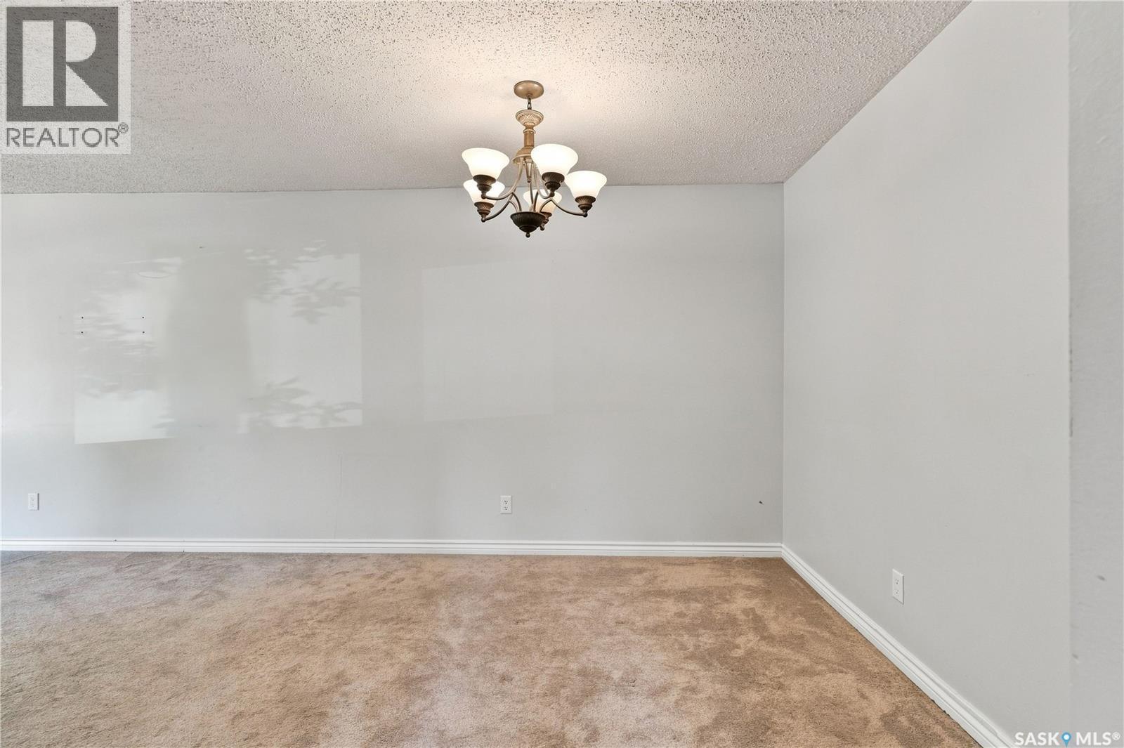 1921 Mckercher Drive, Saskatoon, SK