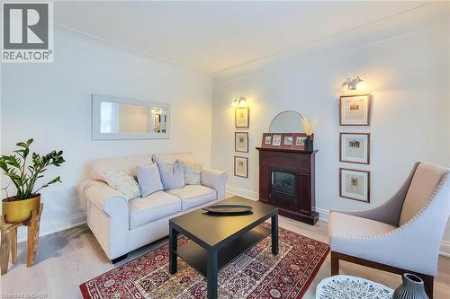 31 Greenhill Avenue, Hamilton, ON 