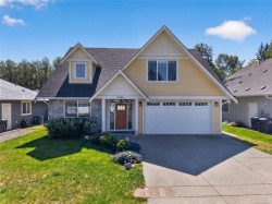 2538 Branch Ave Courtenay, BC V9N 9J9