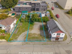 3211 2nd Ave Port Alberni, BC V9Y 4C5