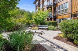 #105-101 Nursery Hill Dr View Royal, BC V9B 0H5