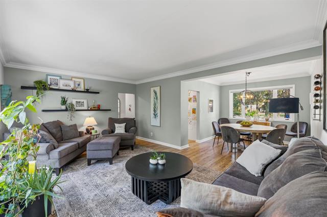 606 Charleswood Rd, Winnipeg, MB
