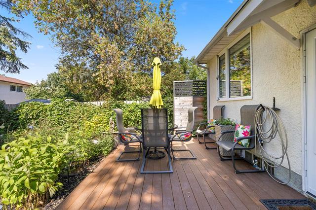 606 Charleswood Rd, Winnipeg, MB