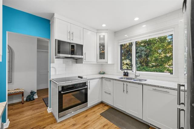 606 Charleswood Rd, Winnipeg, MB