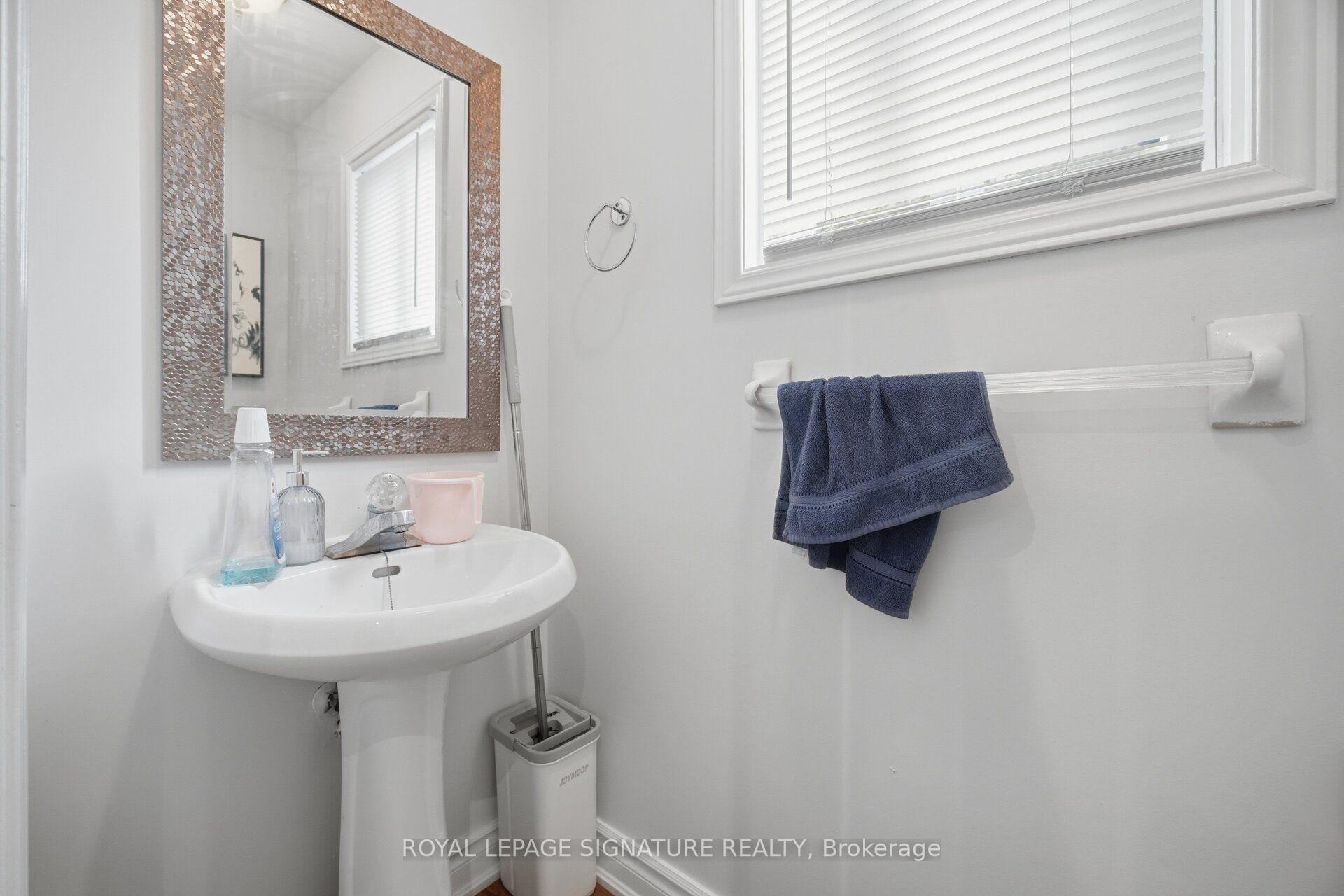 6910 Bansbridge Crescent, Mississauga, ON