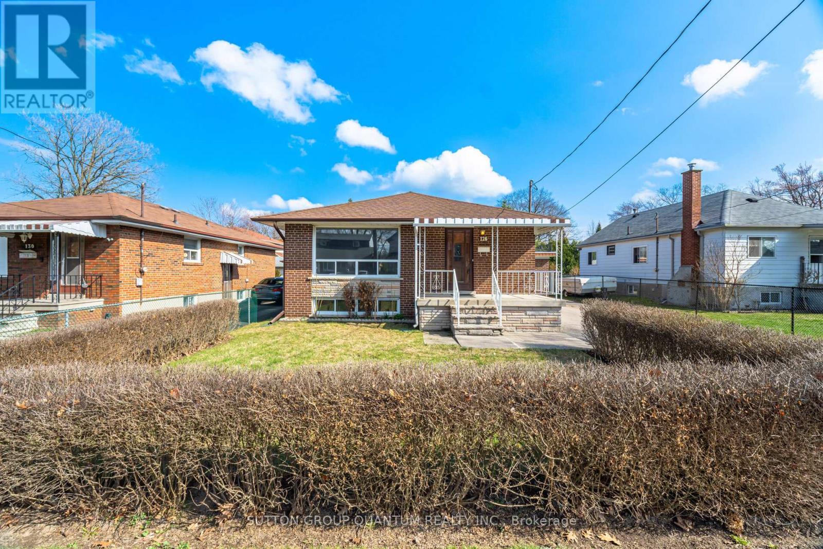 Front porch 50 x 115 lot - 126 Angelene Street, Mississauga, ON