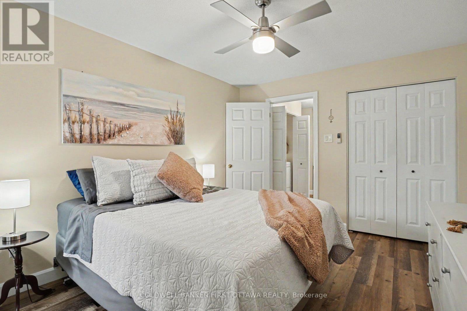 6 Bathurst Road, Perth, ON