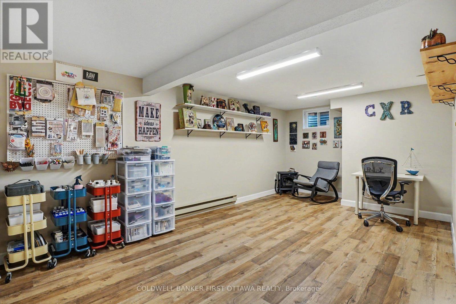 6 Bathurst Road, Perth, ON