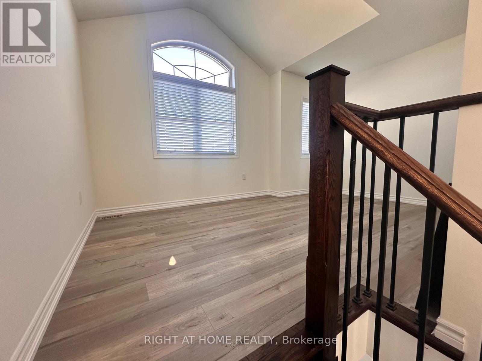 516 Equestrian Way, Cambridge, ON