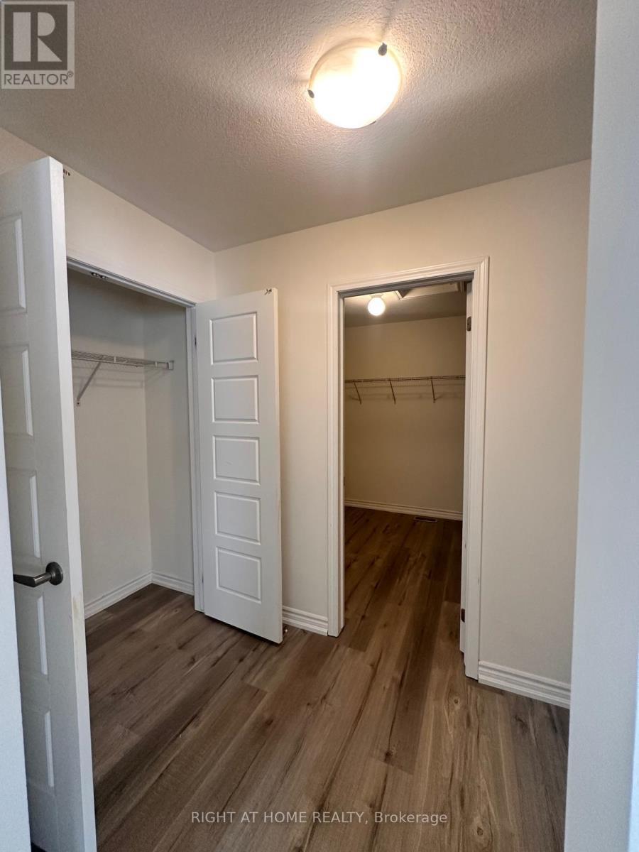 516 Equestrian Way, Cambridge, ON