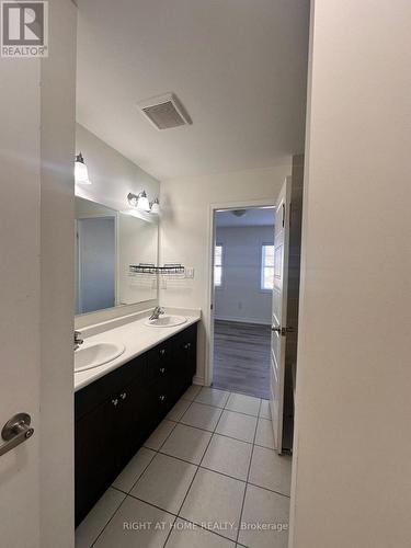 516 Equestrian Way, Cambridge, ON 