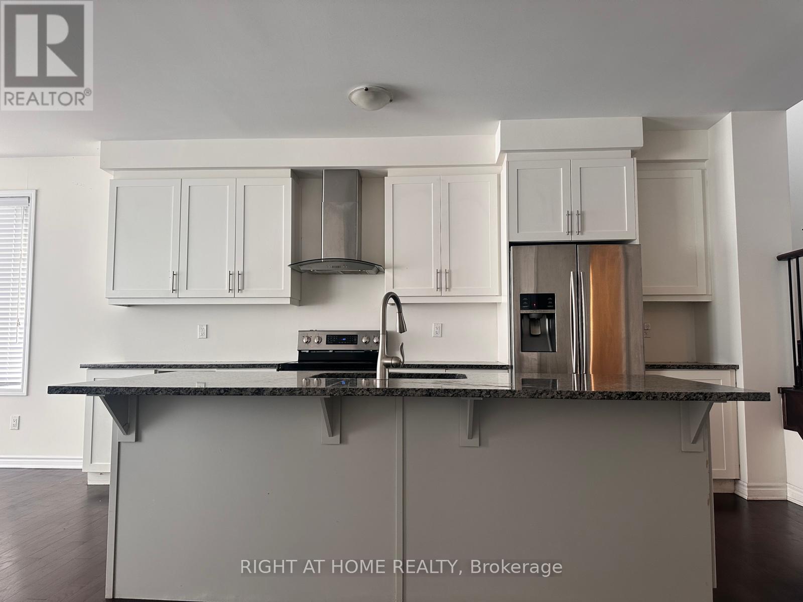 516 Equestrian Way, Cambridge, ON