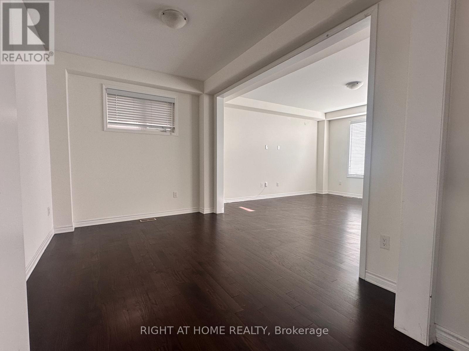 516 Equestrian Way, Cambridge, ON