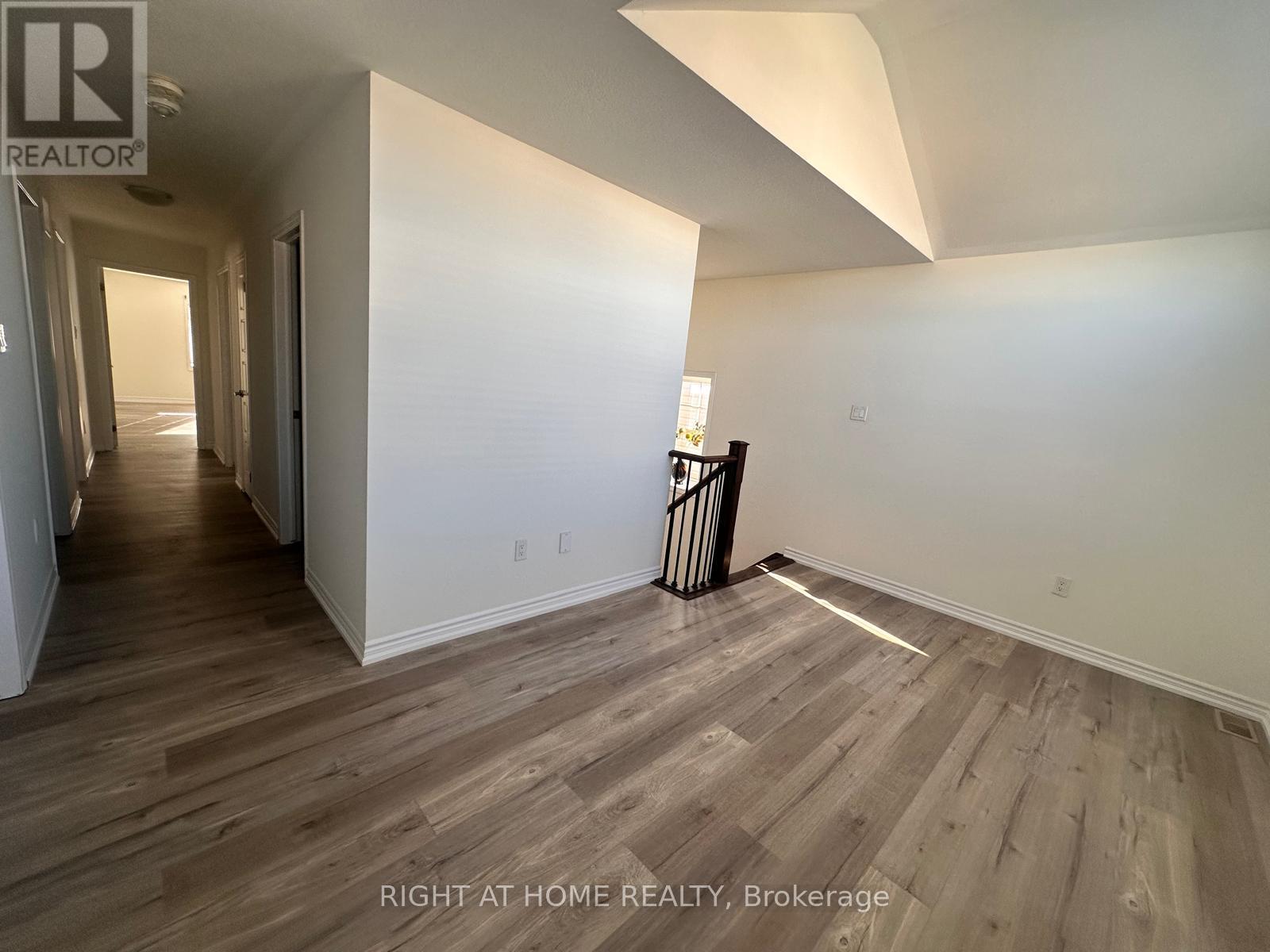 516 Equestrian Way, Cambridge, ON