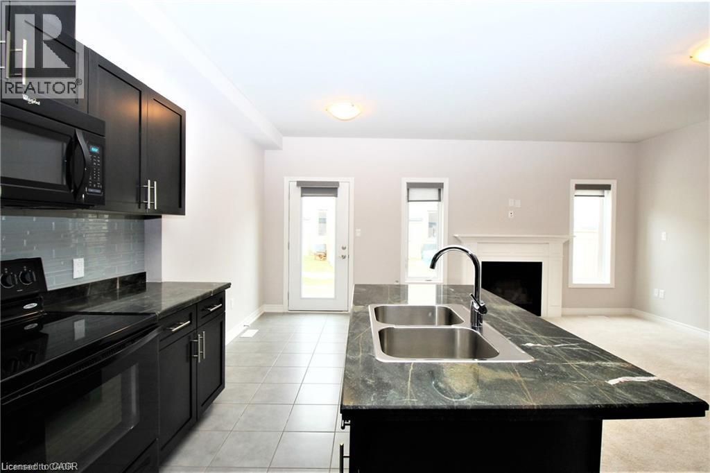 11 Sonoma Valley Crescent, Hamilton, ON