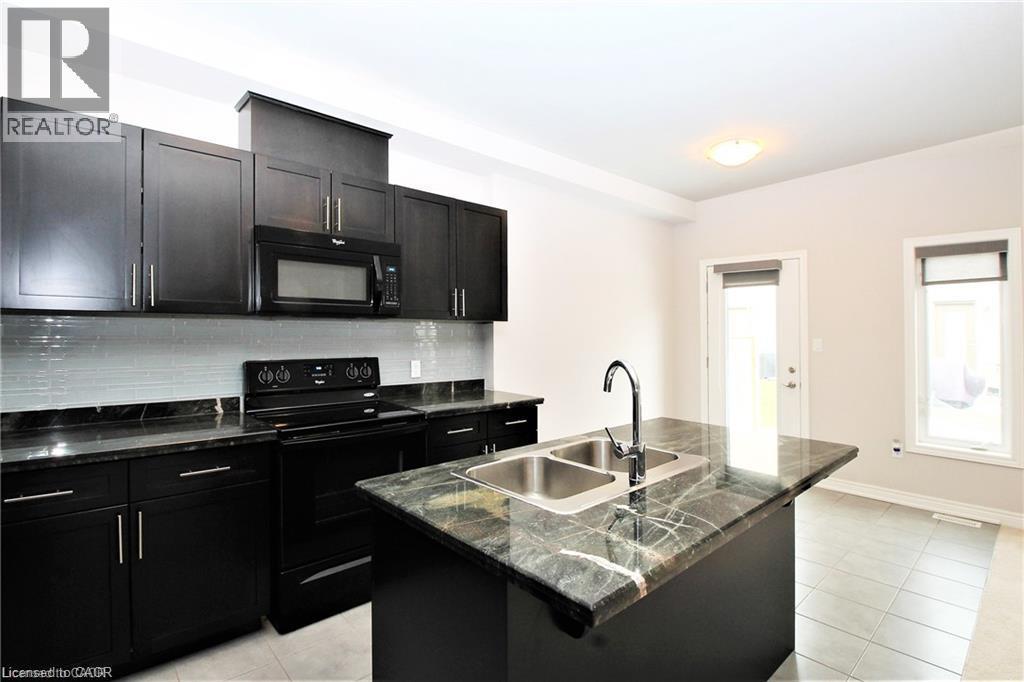 11 Sonoma Valley Crescent, Hamilton, ON
