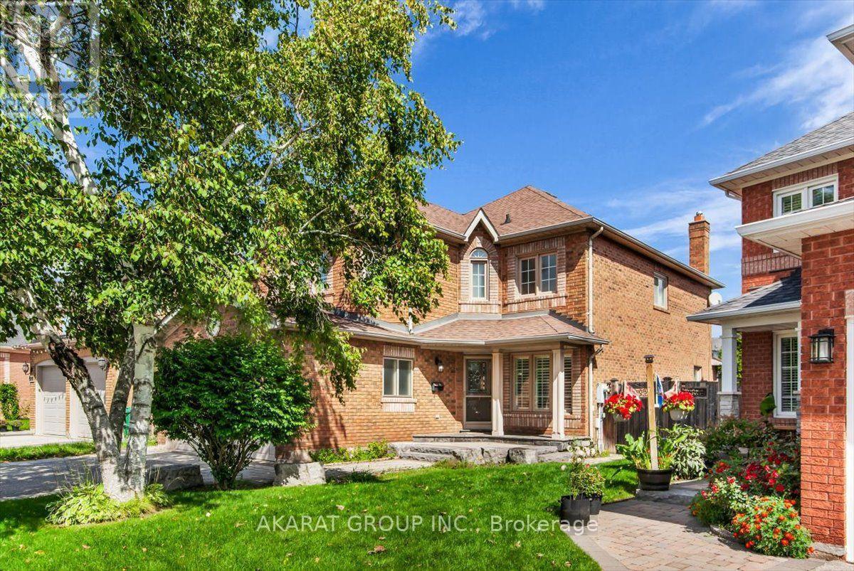 6907 Gracefield Drive, Mississauga, ON