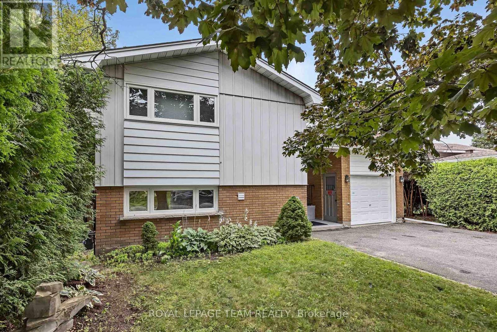 1174 Bonnie Crescent, Ottawa, ON