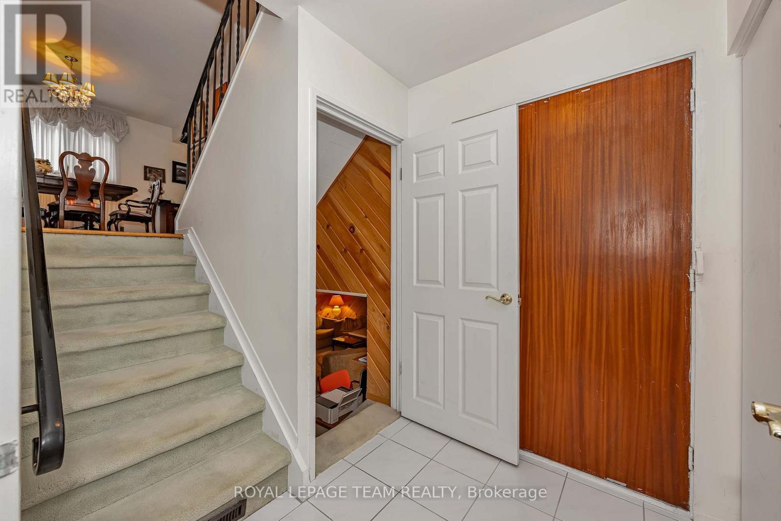 1174 Bonnie Crescent, Ottawa, ON