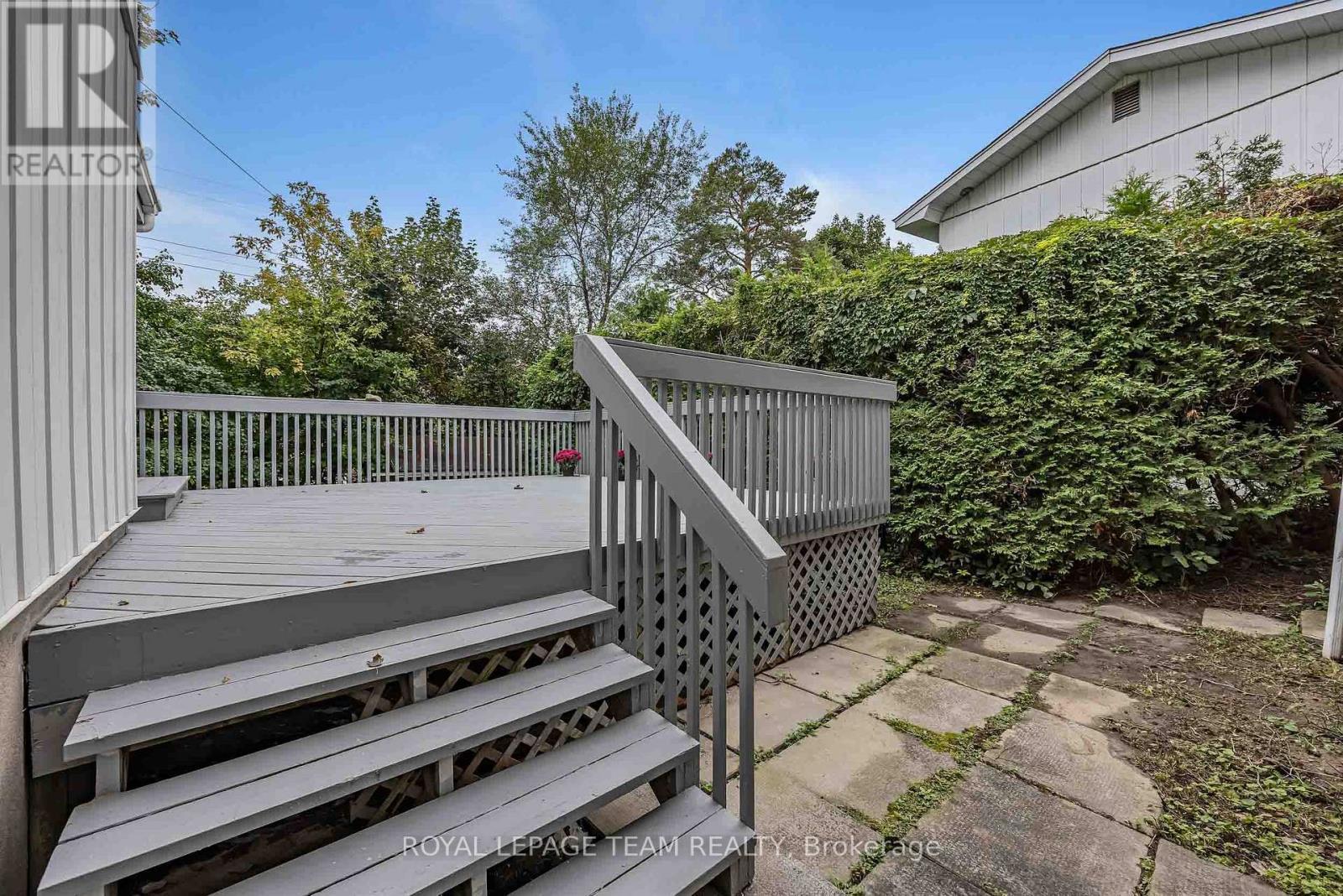 1174 Bonnie Crescent, Ottawa, ON