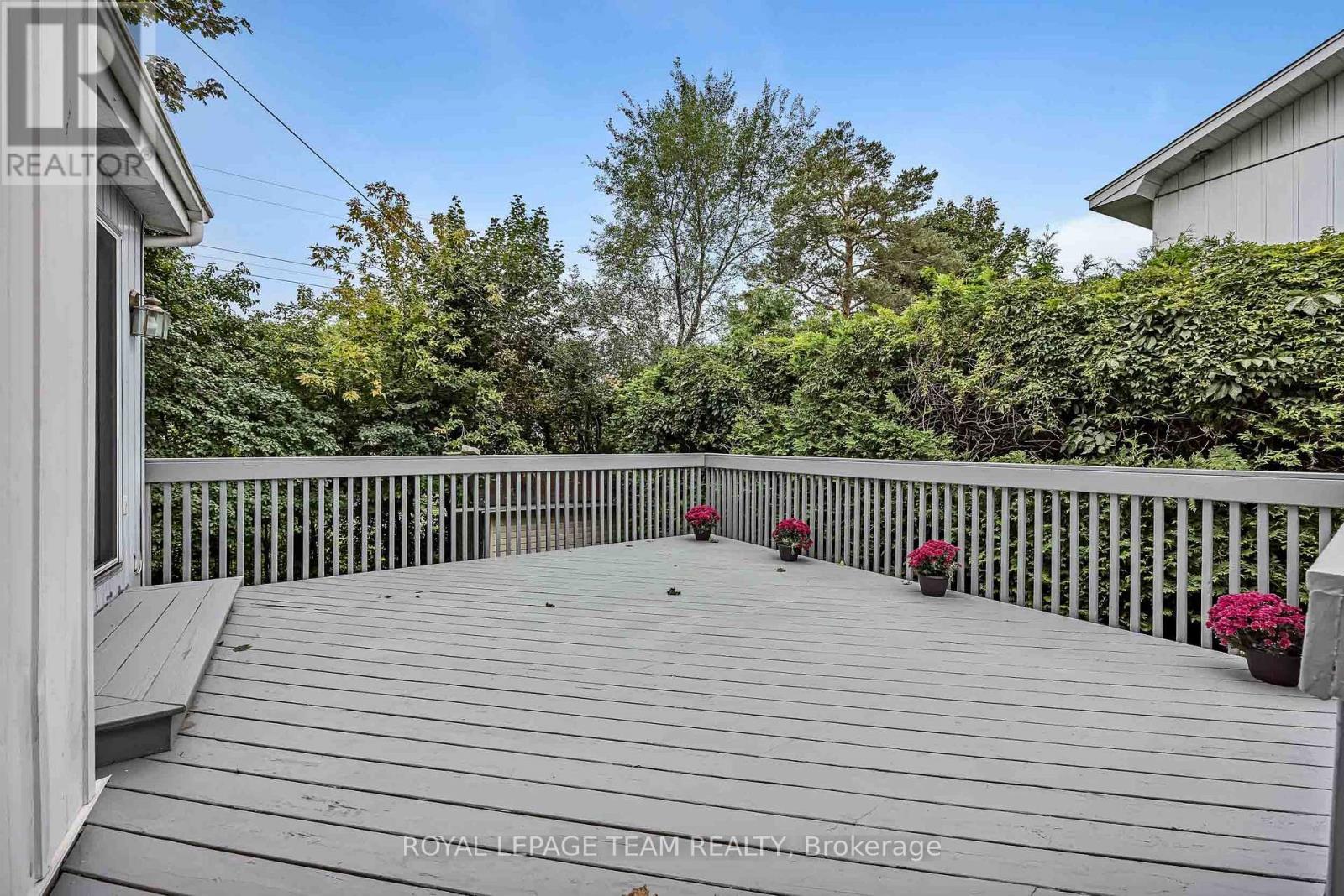 1174 Bonnie Crescent, Ottawa, ON