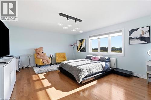 59 Greti Drive, Hamilton, ON 
