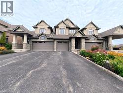 160 OAK PARK Drive Waterloo, ON N2K 0B3