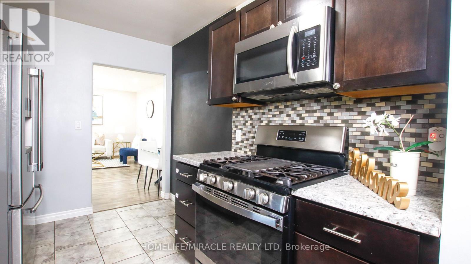 18 Clearview Drive, Cambridge, ON
