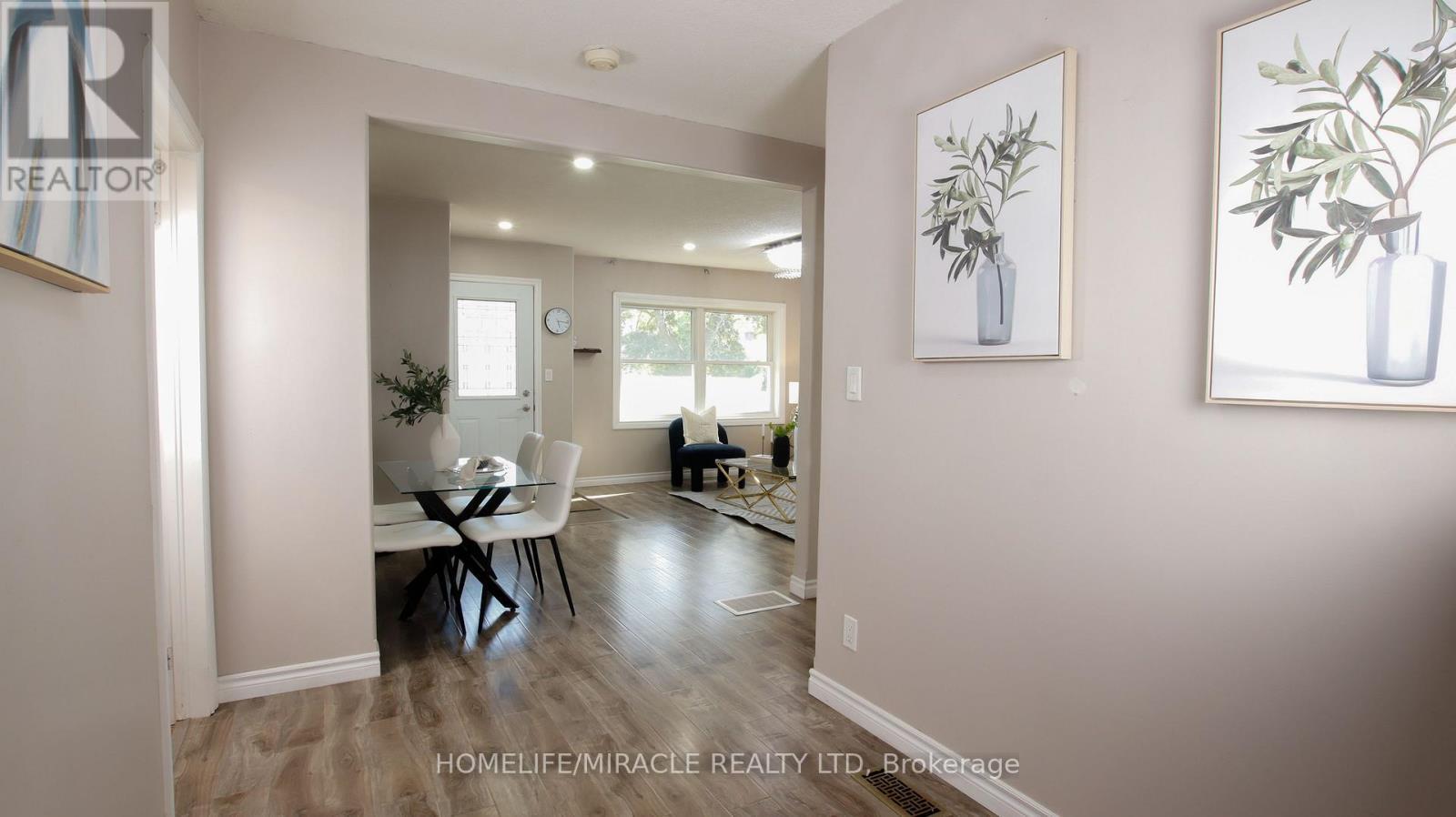 18 Clearview Drive, Cambridge, ON