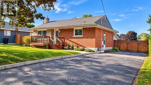 18 Clearview Drive, Cambridge, ON 