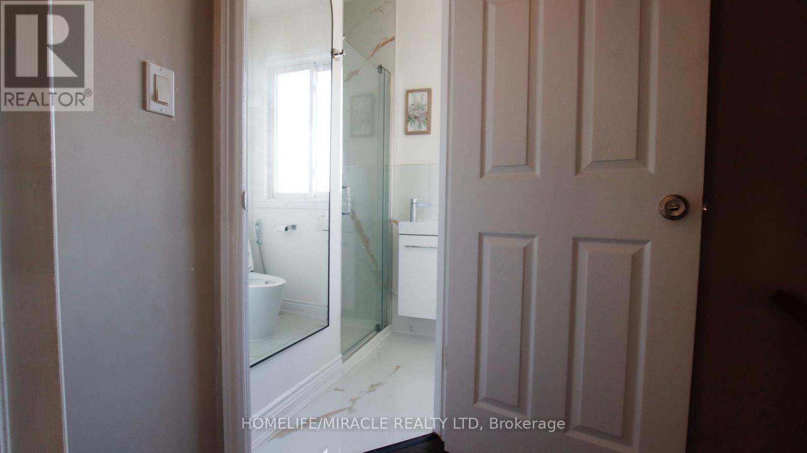 18 Clearview Drive, Cambridge, ON