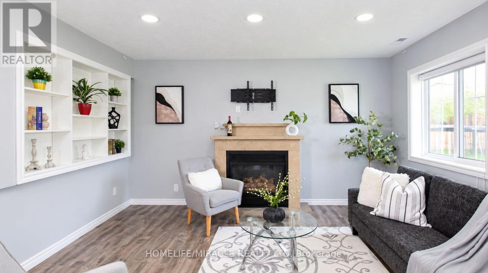 18 Clearview Drive, Cambridge, ON