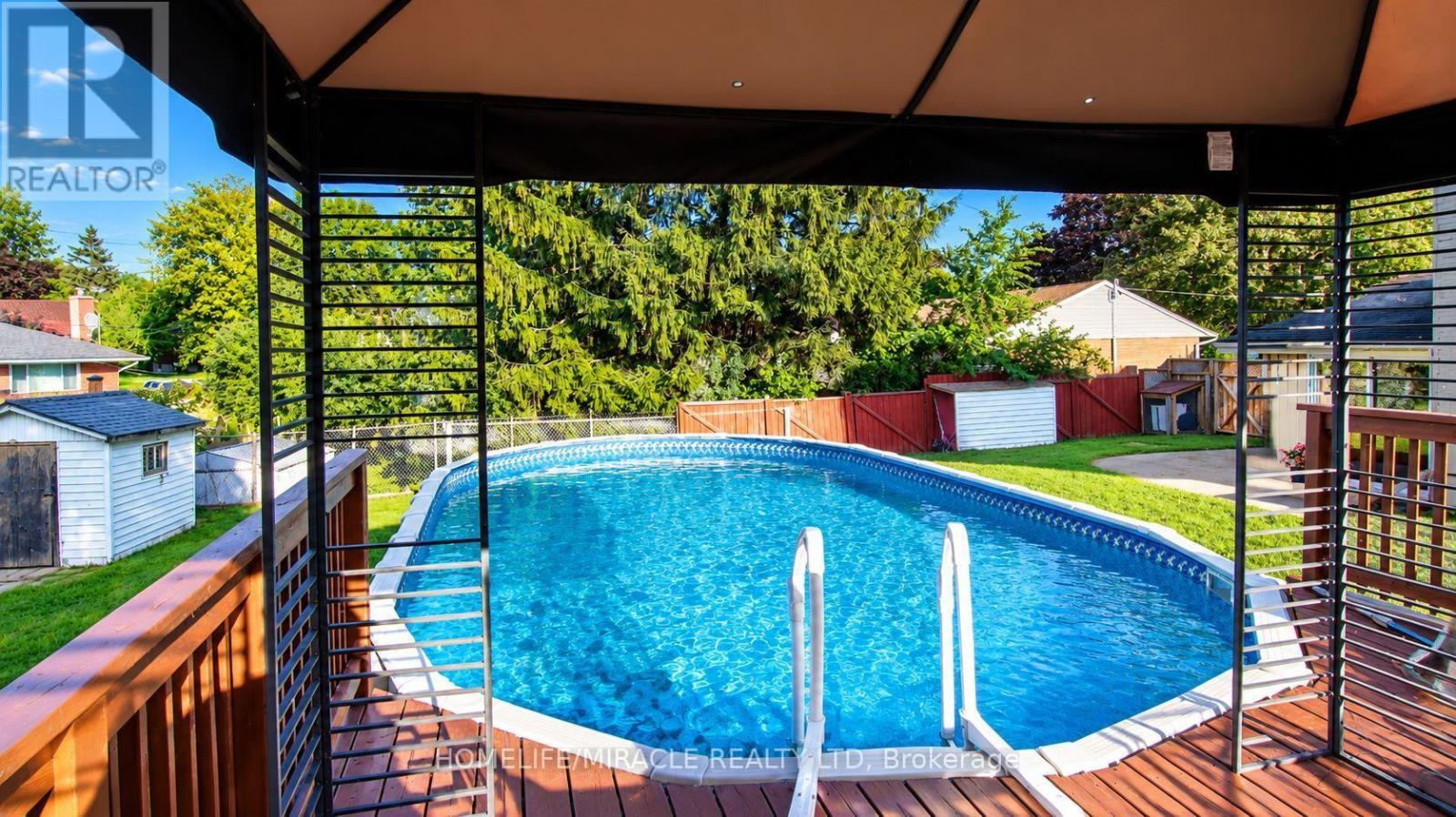 18 Clearview Drive, Cambridge, ON