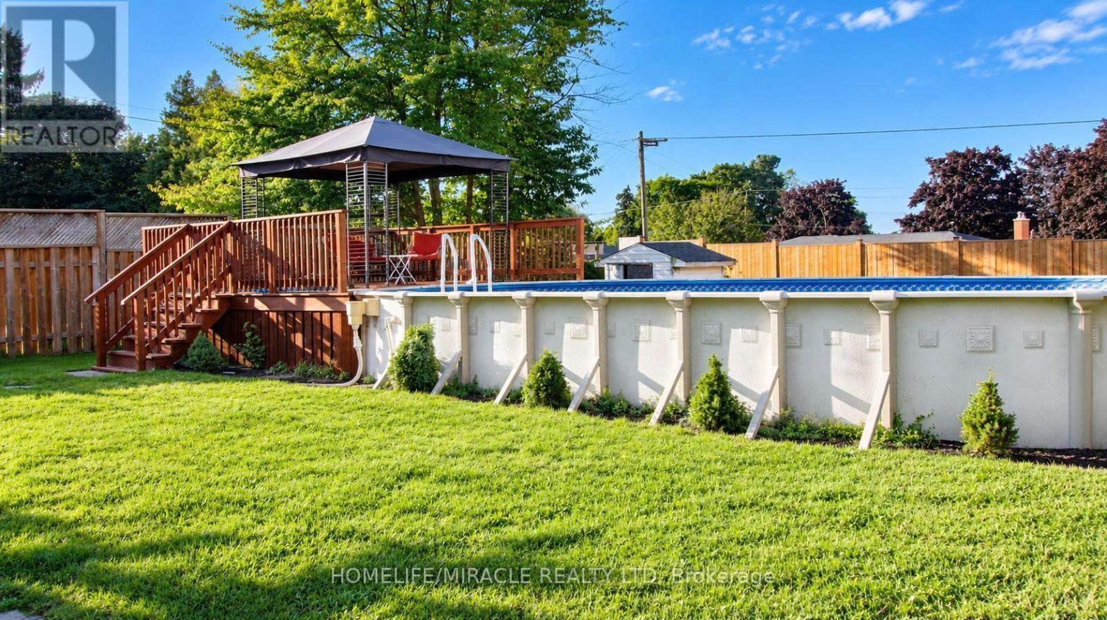 18 Clearview Drive, Cambridge, ON