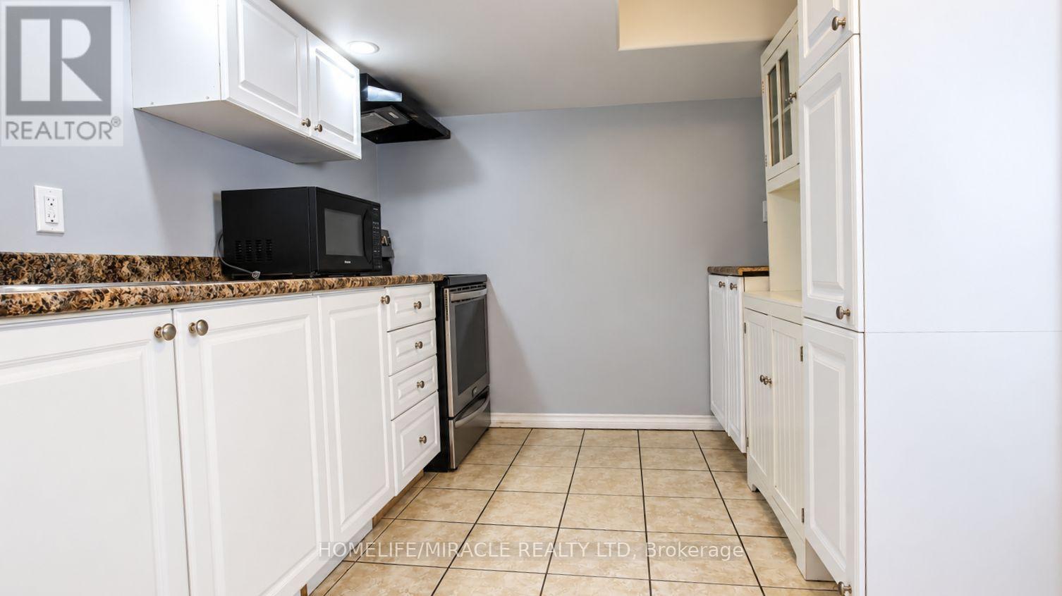 18 Clearview Drive, Cambridge, ON