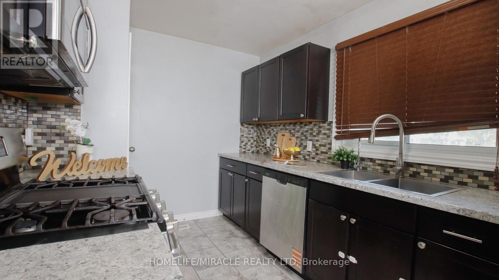 18 Clearview Drive, Cambridge, ON