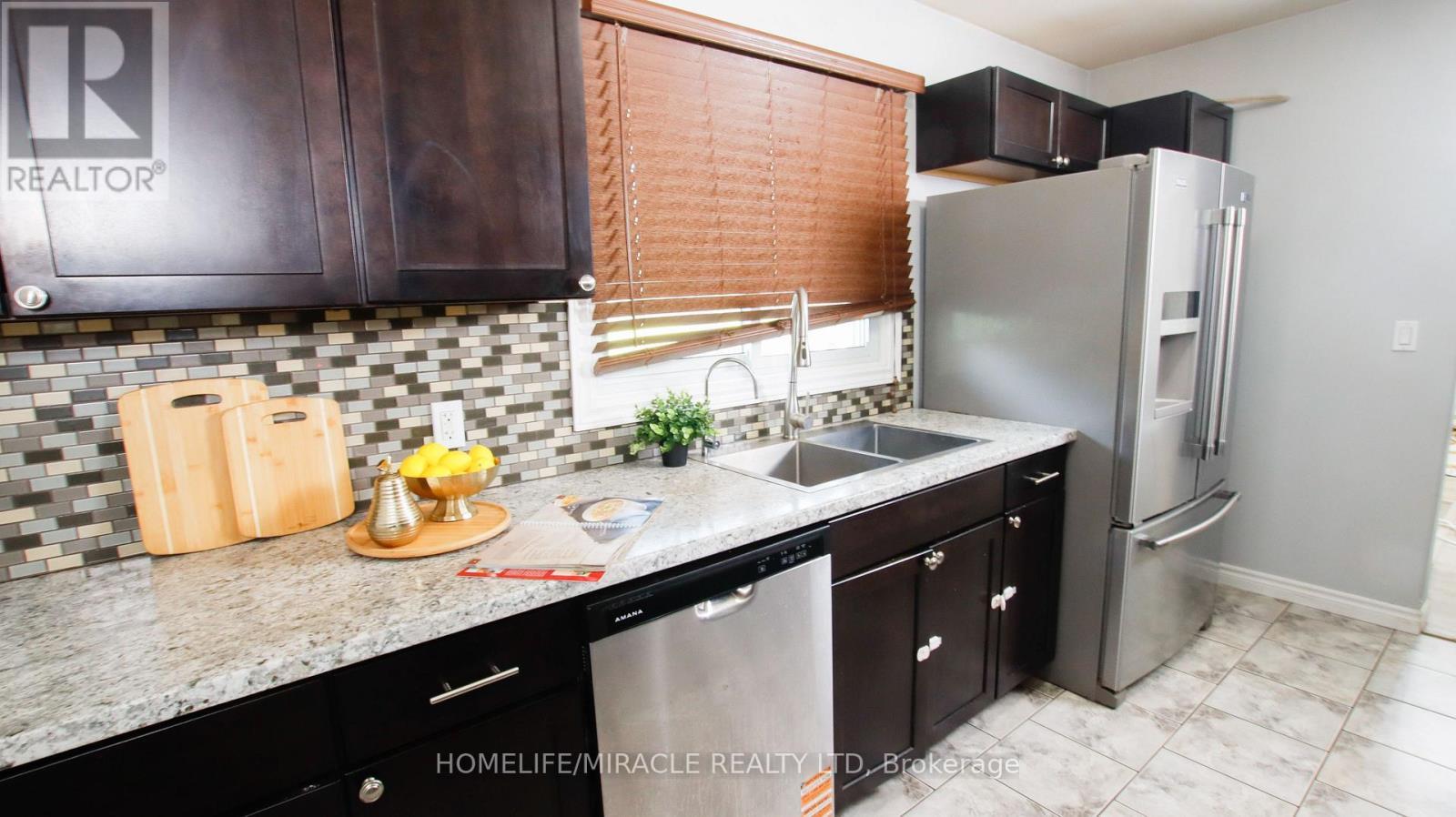 18 Clearview Drive, Cambridge, ON