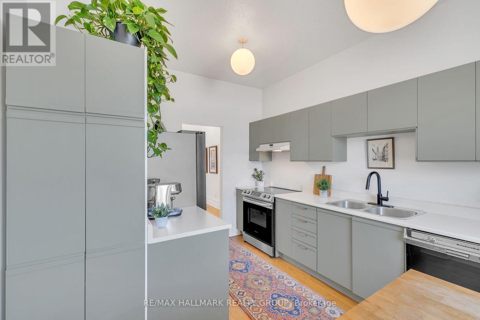 88 King Edward Avenue, Ottawa, ON